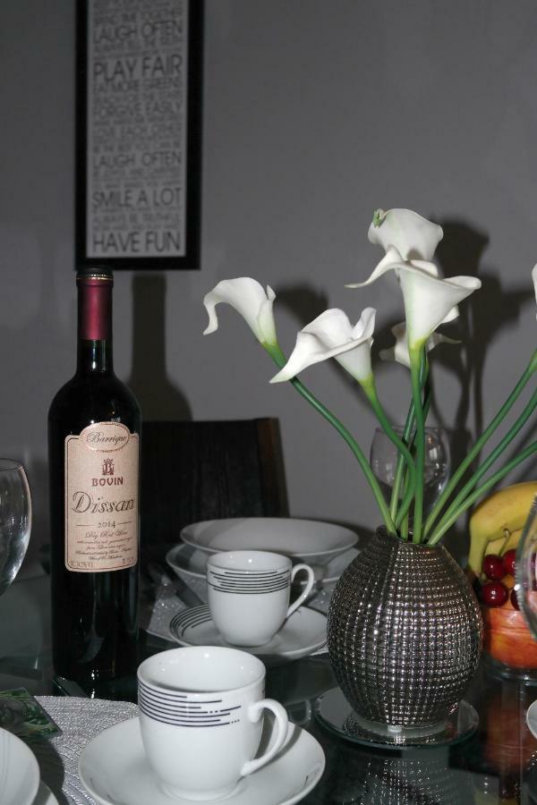 Studio Apartman Anamaria ซาเกร็บ ภายนอก รูปภาพ